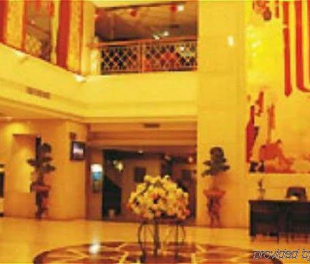 Wu Liang Ye Grand Hotel Ченду Інтер'єр фото