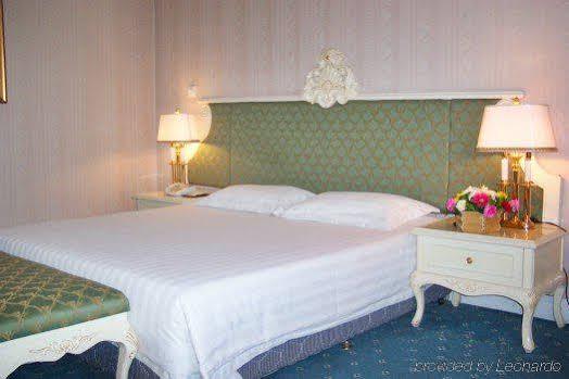 Wu Liang Ye Grand Hotel Ченду Екстер'єр фото
