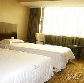 Wu Liang Ye Grand Hotel Ченду Екстер'єр фото